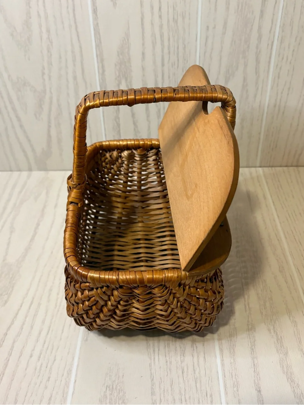 Picnic Basket Vintage Rattan Boho Cottagecore